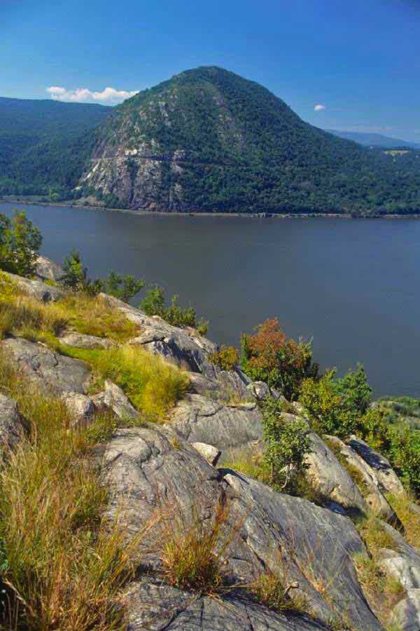 Breakneck Ridge